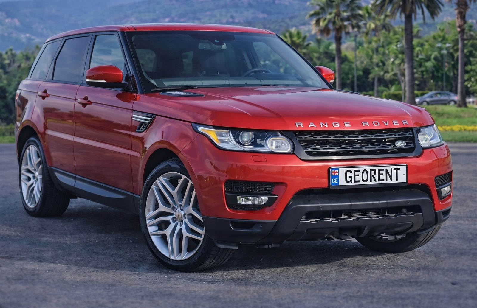 Range Rover Sport Red