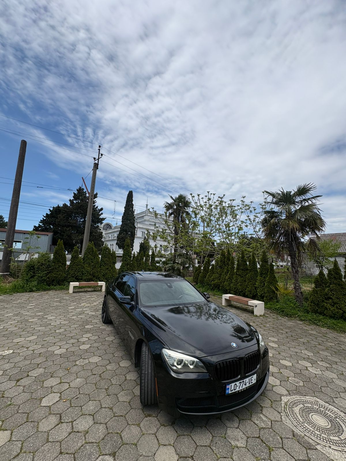 BMW 740i 3