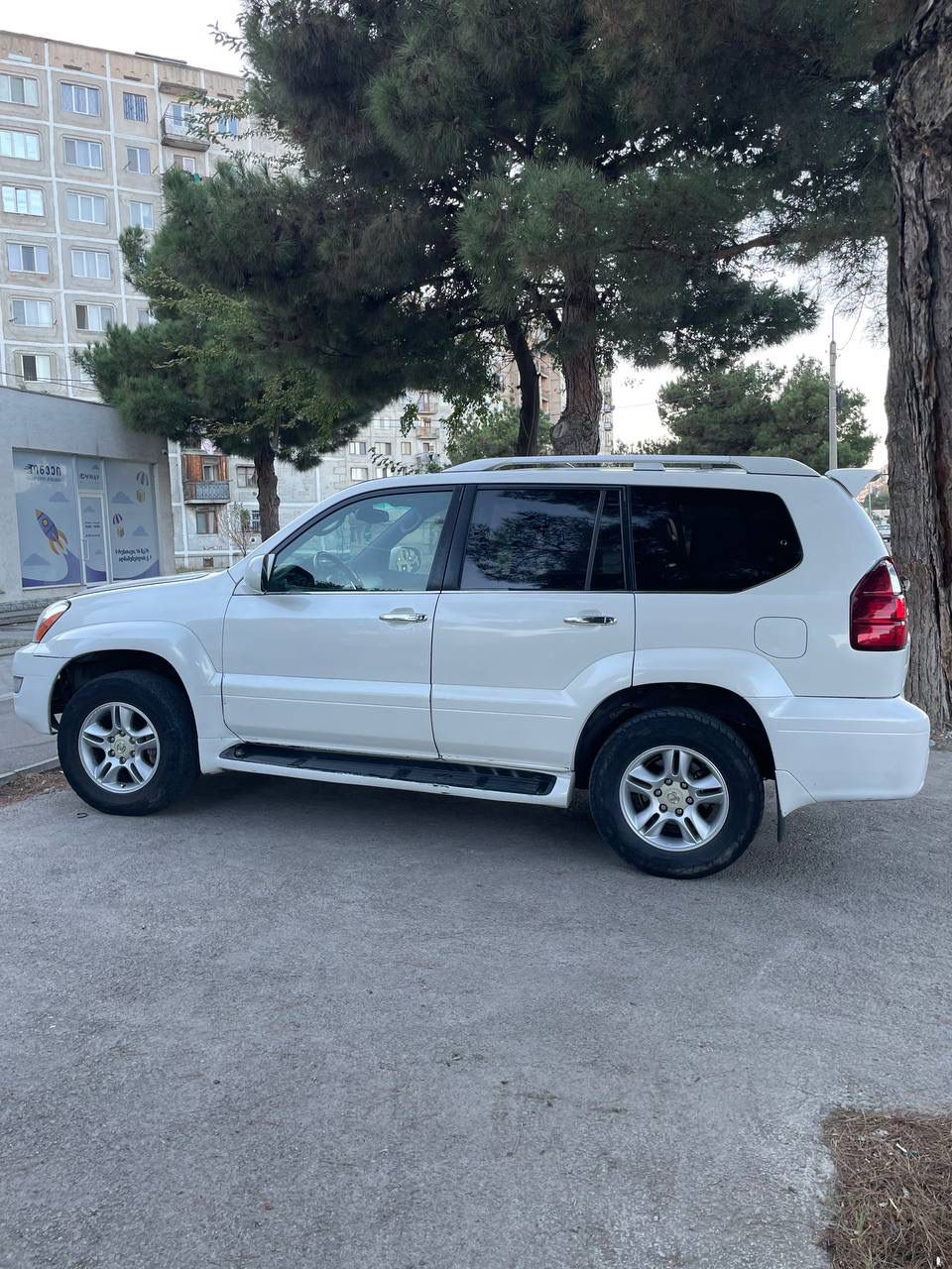 Lexus GX 470 4